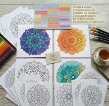 Cargar imagen en el visor de la galería, Mandalas para colorear, pegatinas de intención y lápices incluidos.
